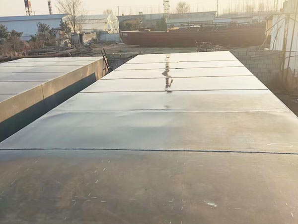 抽沙船体聚脲防腐施工