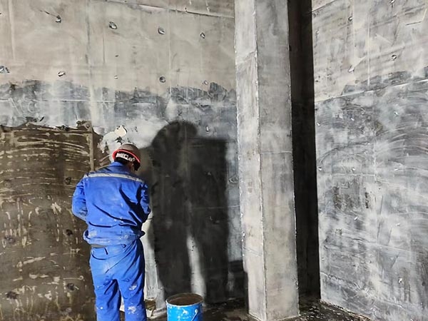 圣元环保（曹县)公司污水池聚脲防腐工程施工