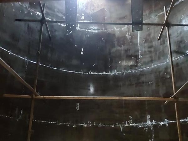 除盐水箱聚脲防腐喷涂施工